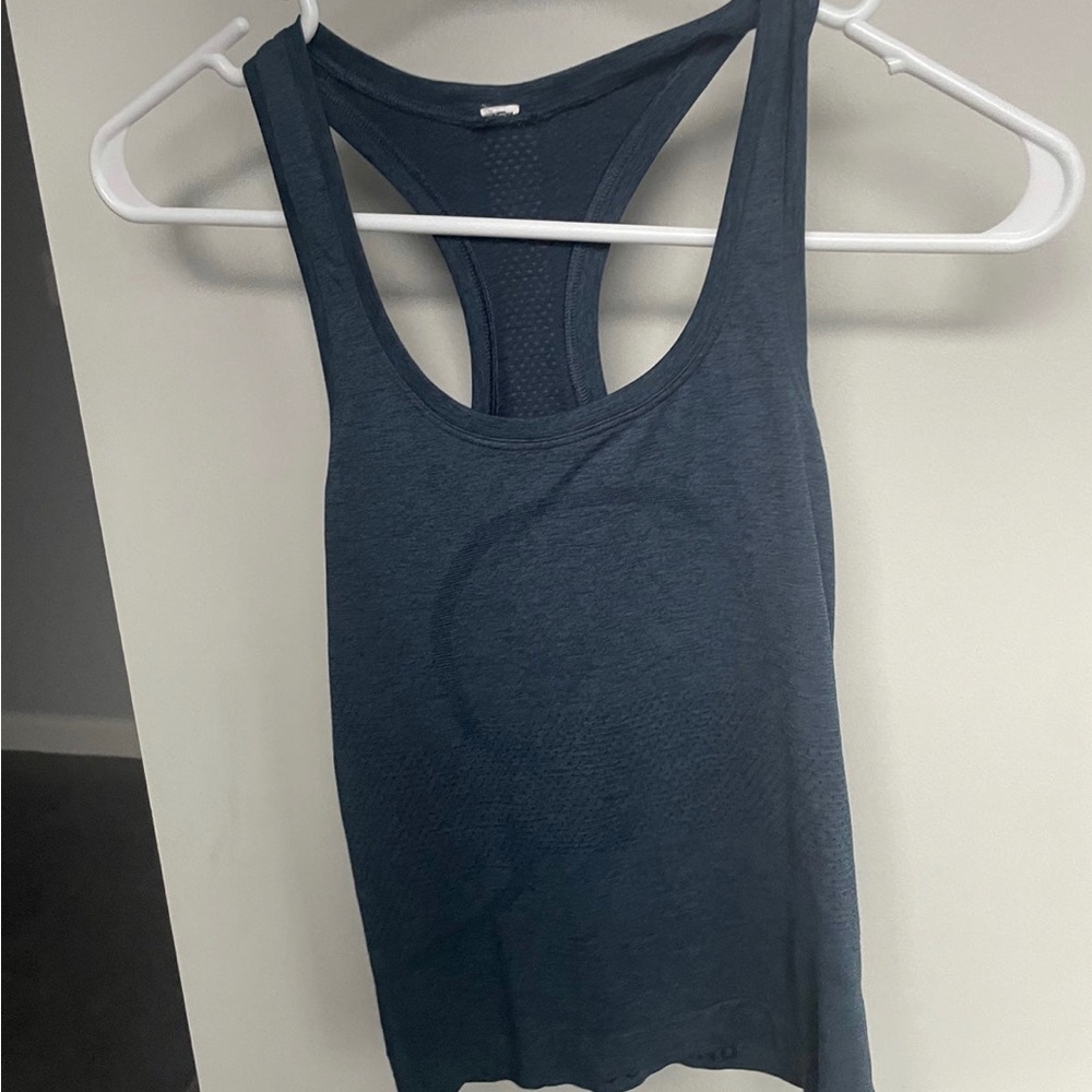 Lululemon swiftly
